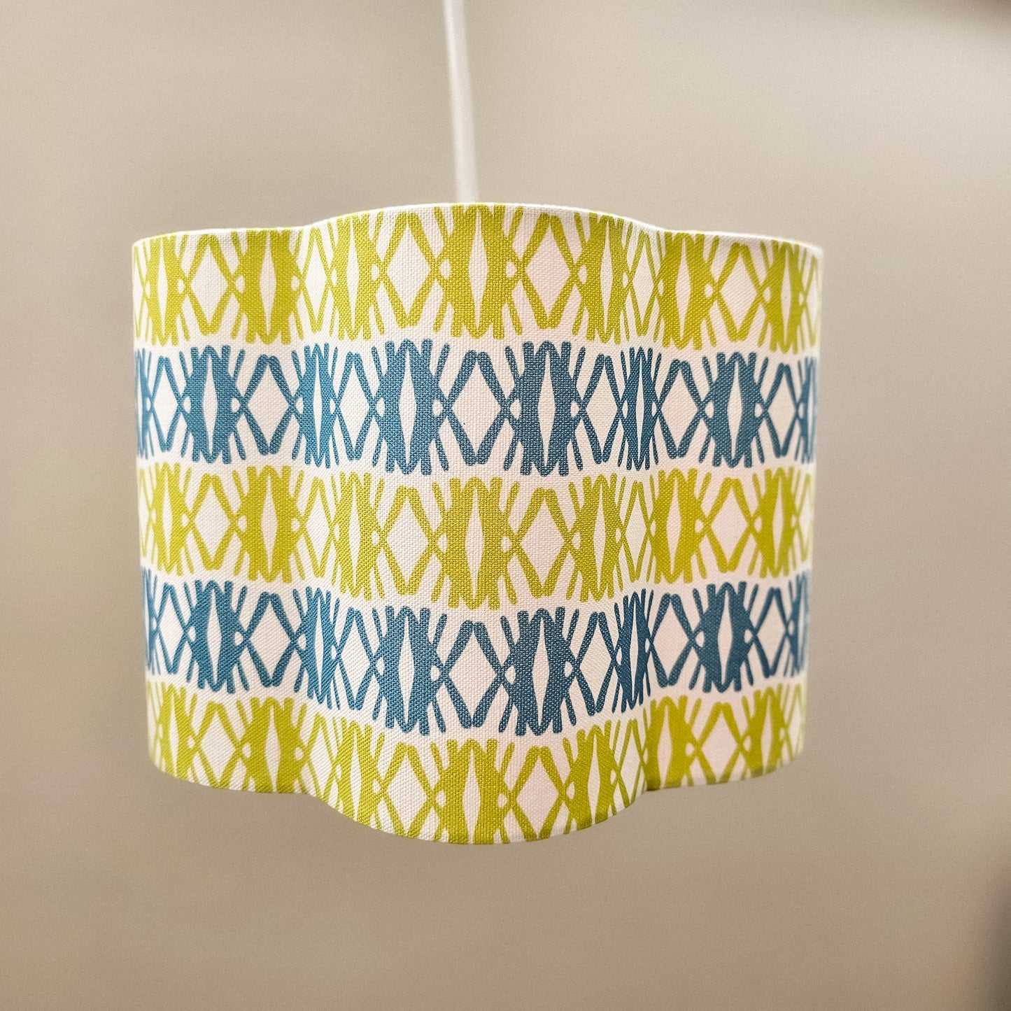 Available Now - Seagrass Daisy Shade - 30cm